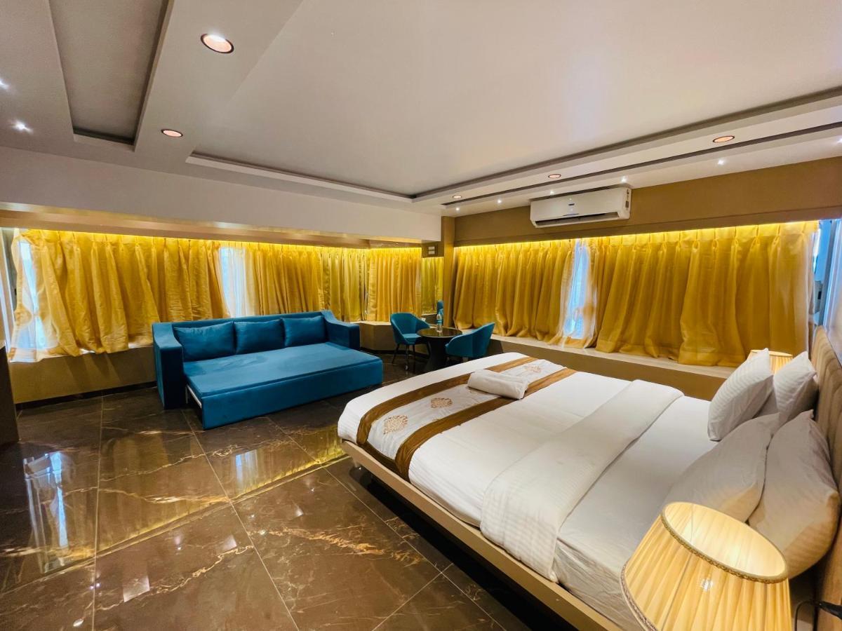 Home2 Renaissance Club مومباي المظهر الخارجي الصورة