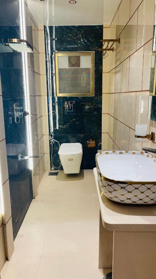Home2 Renaissance Club مومباي المظهر الخارجي الصورة