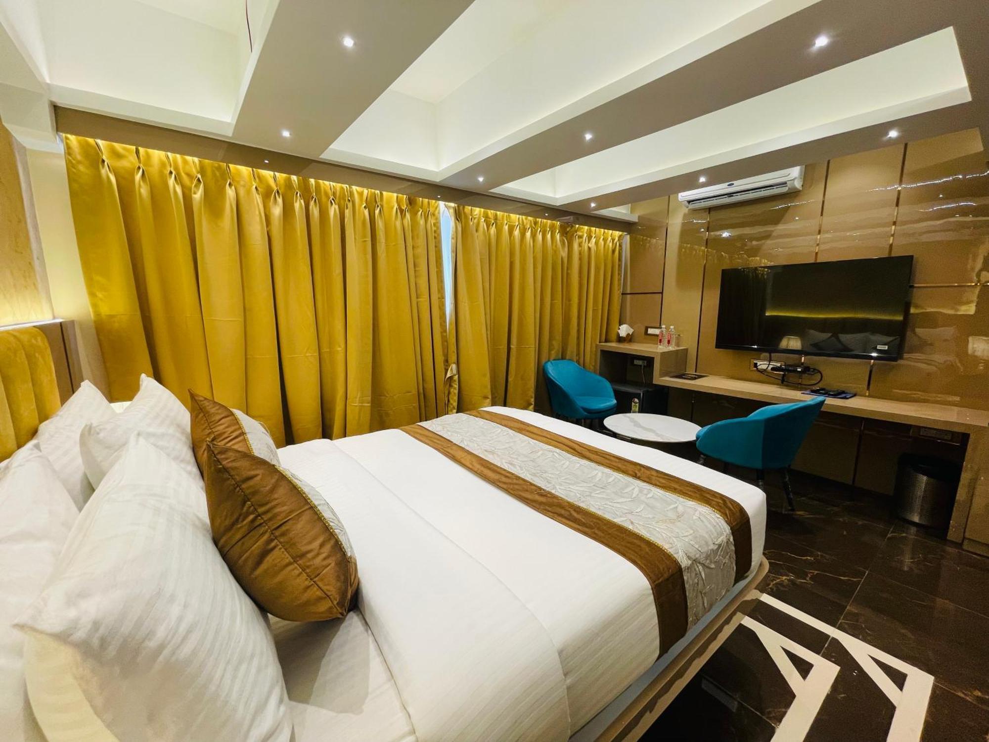 Home2 Renaissance Club مومباي المظهر الخارجي الصورة
